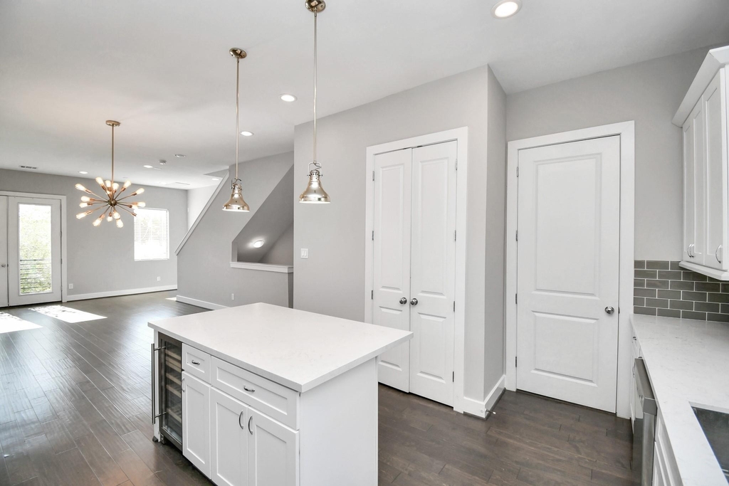 308 Palmer Street - Photo 3