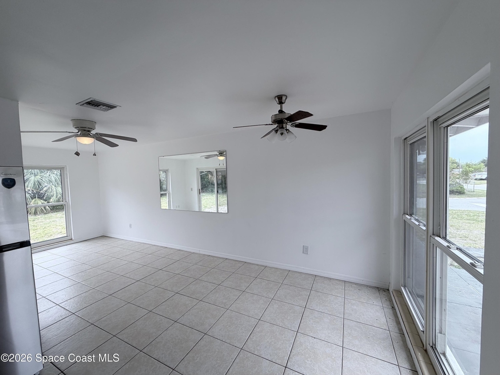 2107 Little John Road - Photo 5