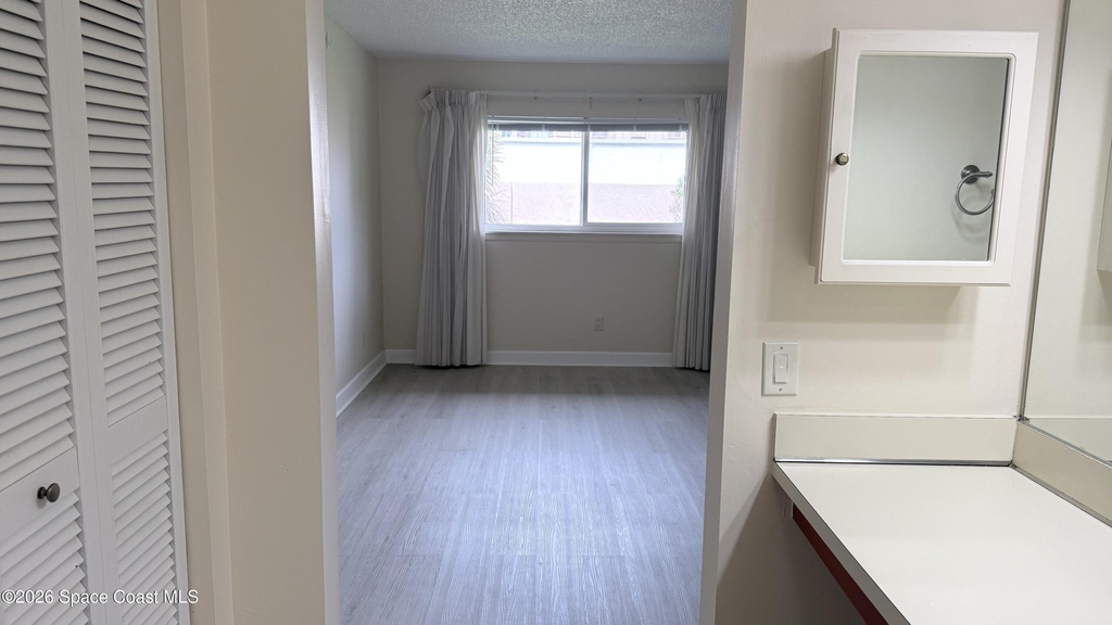 1145 N Shannon Avenue - Photo 10