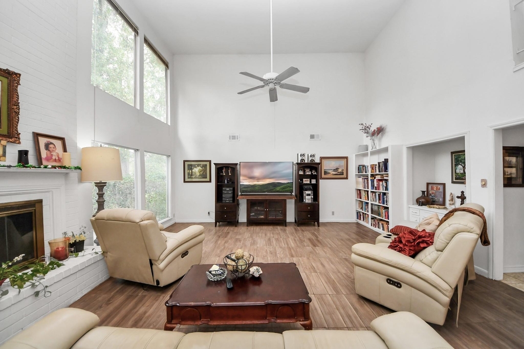 17 Winged Foot Drive - Photo 8