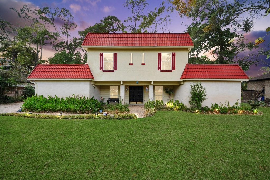 17 Winged Foot Drive - Photo 2