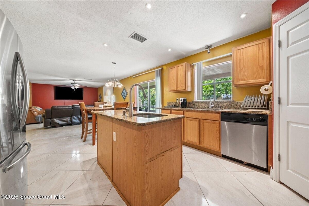 4635 Elena Way - Photo 9