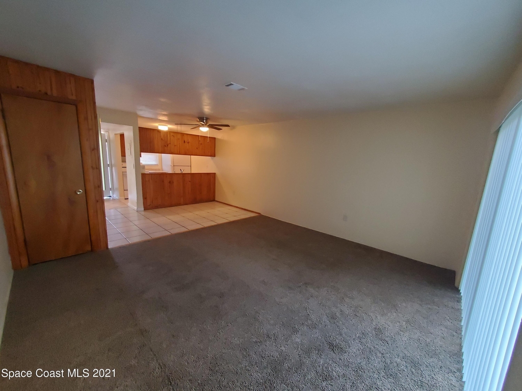 1711 Dixon Boulevard - Photo 5