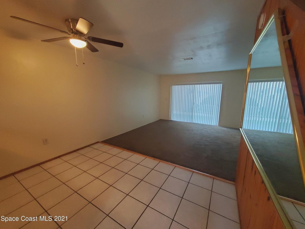 1711 Dixon Boulevard - Photo 3