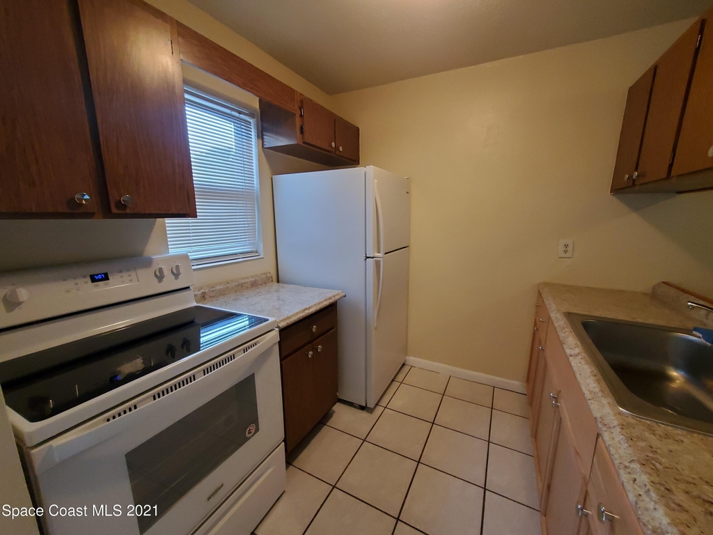 1711 Dixon Boulevard - Photo 17