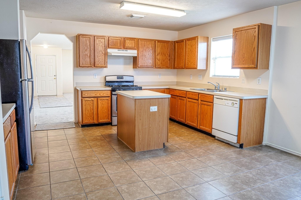 19131 Prairie Bluff Drive - Photo 7
