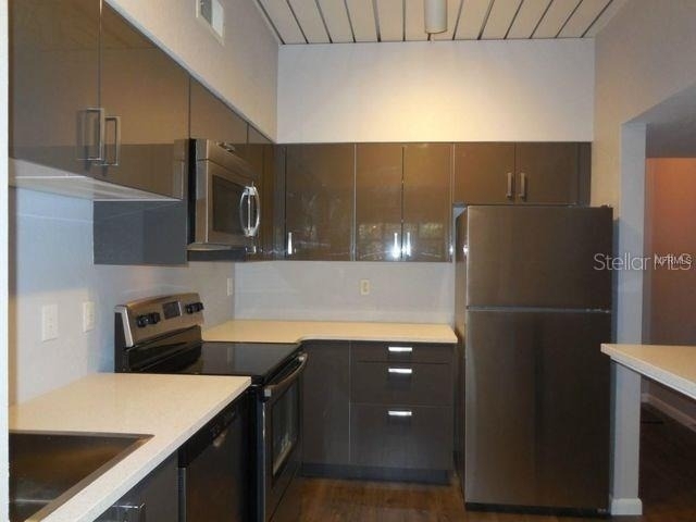 2411 W Horatio Street - Photo 2