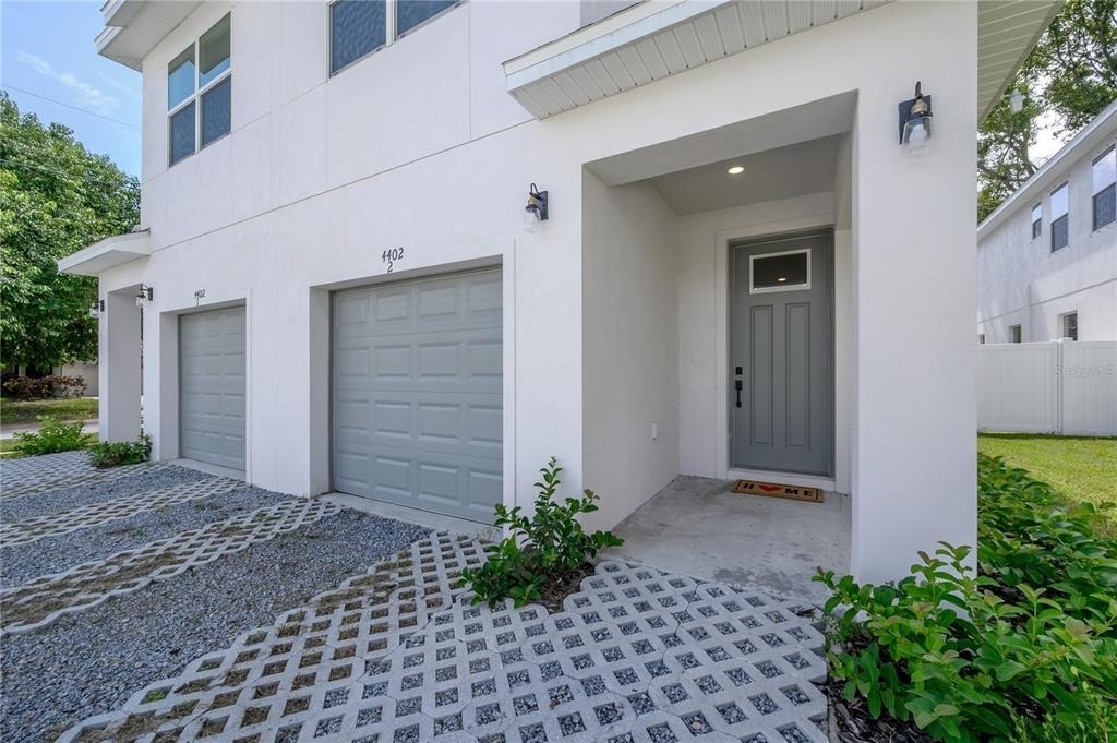 4402 W Gray Street - Photo 3