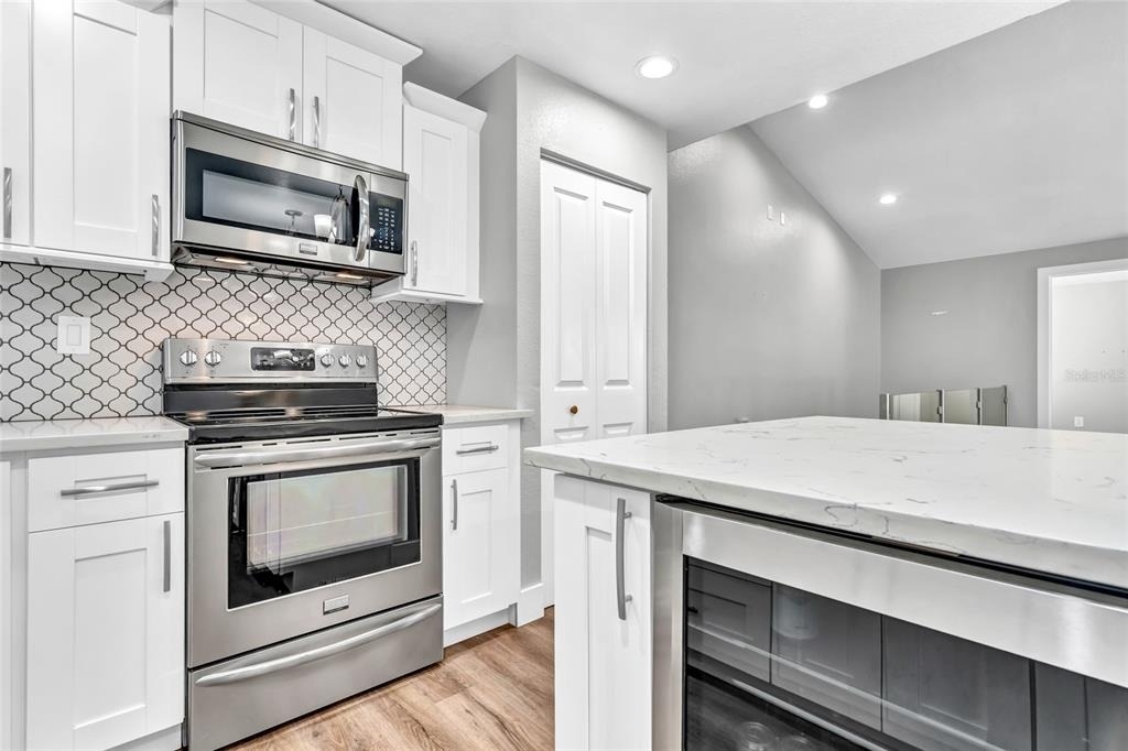 5684 Baywater Drive - Photo 9