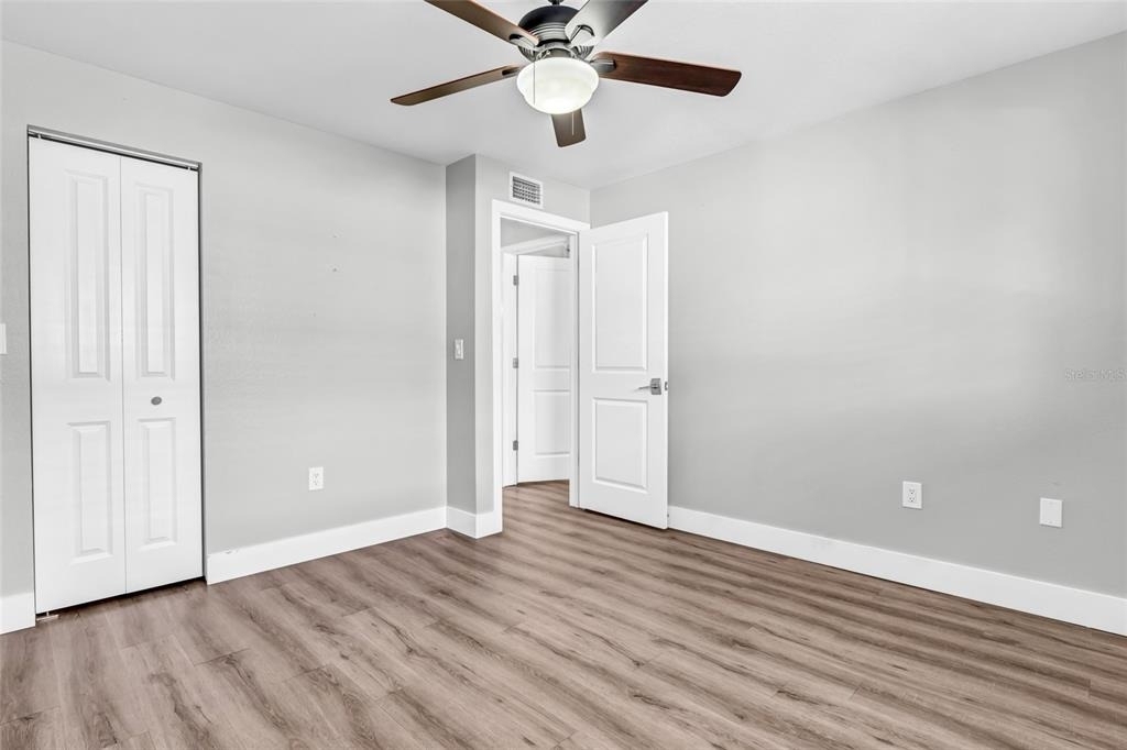 5684 Baywater Drive - Photo 17