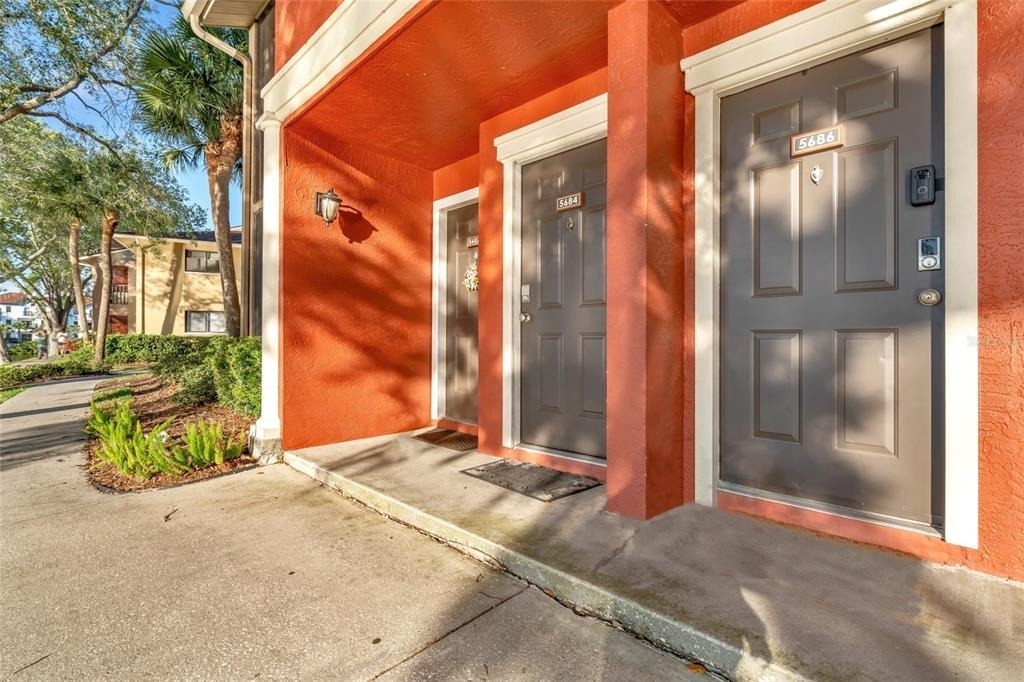 5684 Baywater Drive - Photo 3