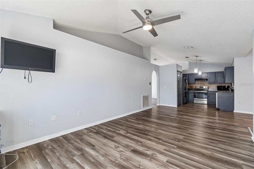 11067 Monarch Street - Photo 11