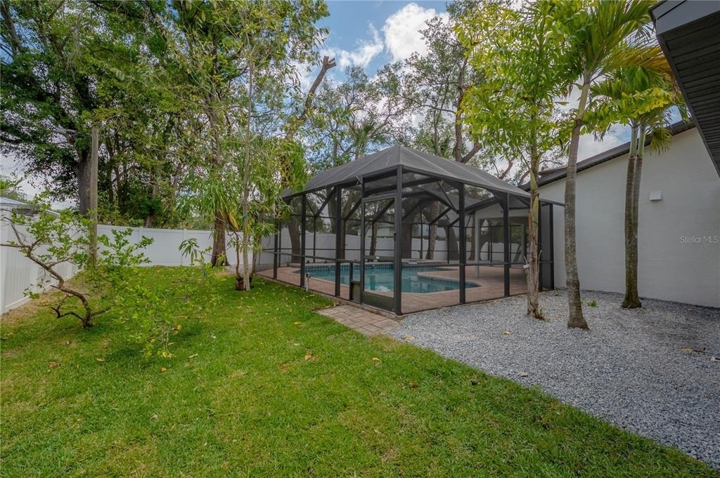 471 W Davis Boulevard - Photo 40
