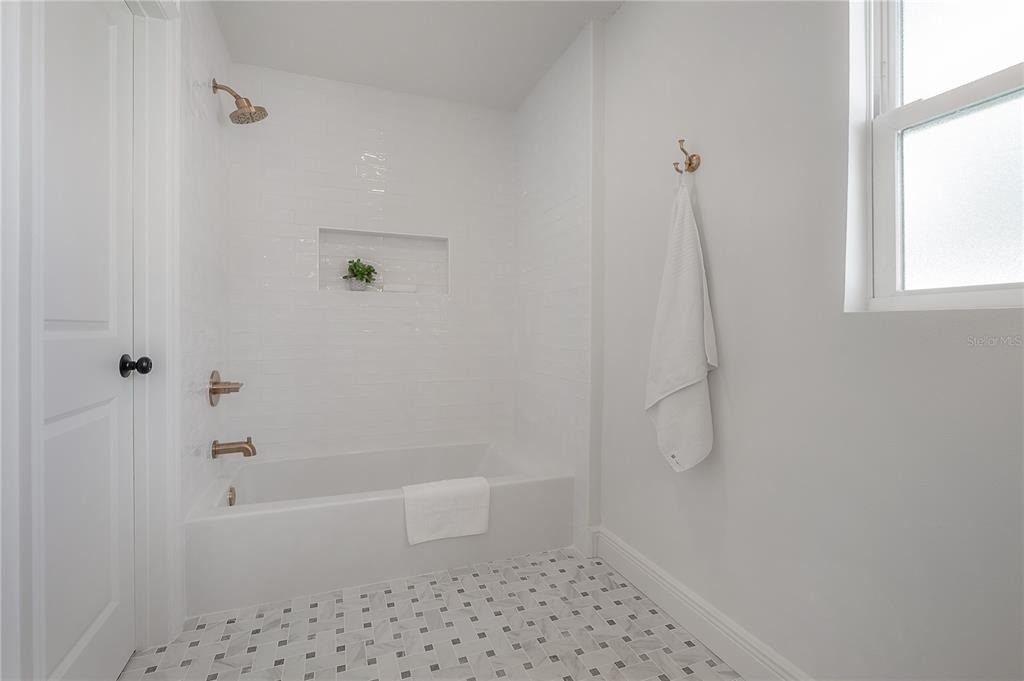 471 W Davis Boulevard - Photo 31