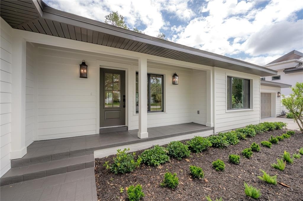 471 W Davis Boulevard - Photo 3