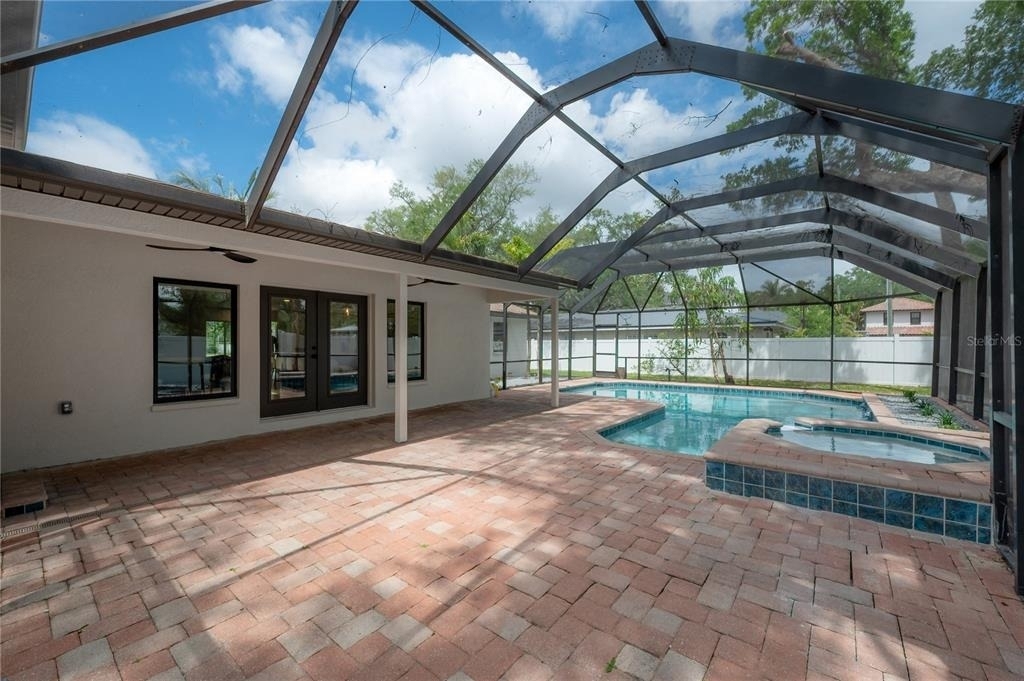 471 W Davis Boulevard - Photo 36