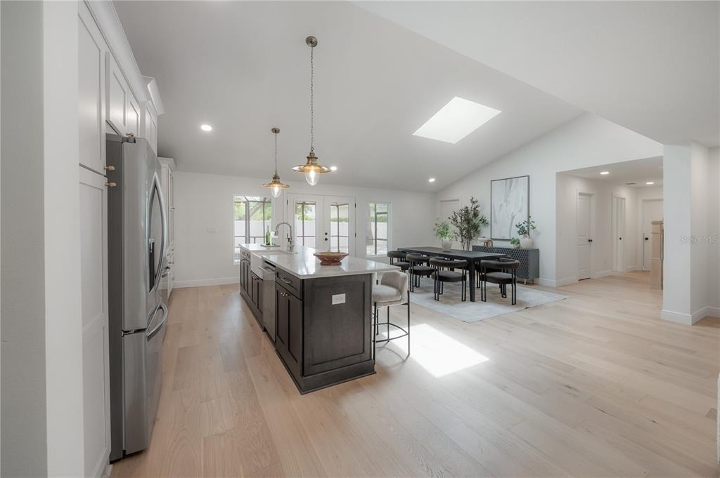 471 W Davis Boulevard - Photo 5