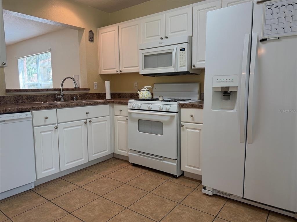 5901 Wrenwater Drive - Photo 4