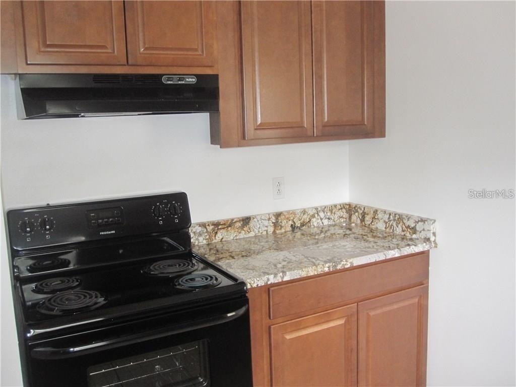 3302 W Wallace Avenue - Photo 4