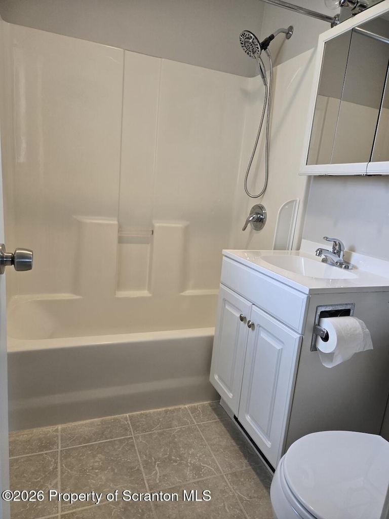 532 Boulevard Avenue - Photo 4