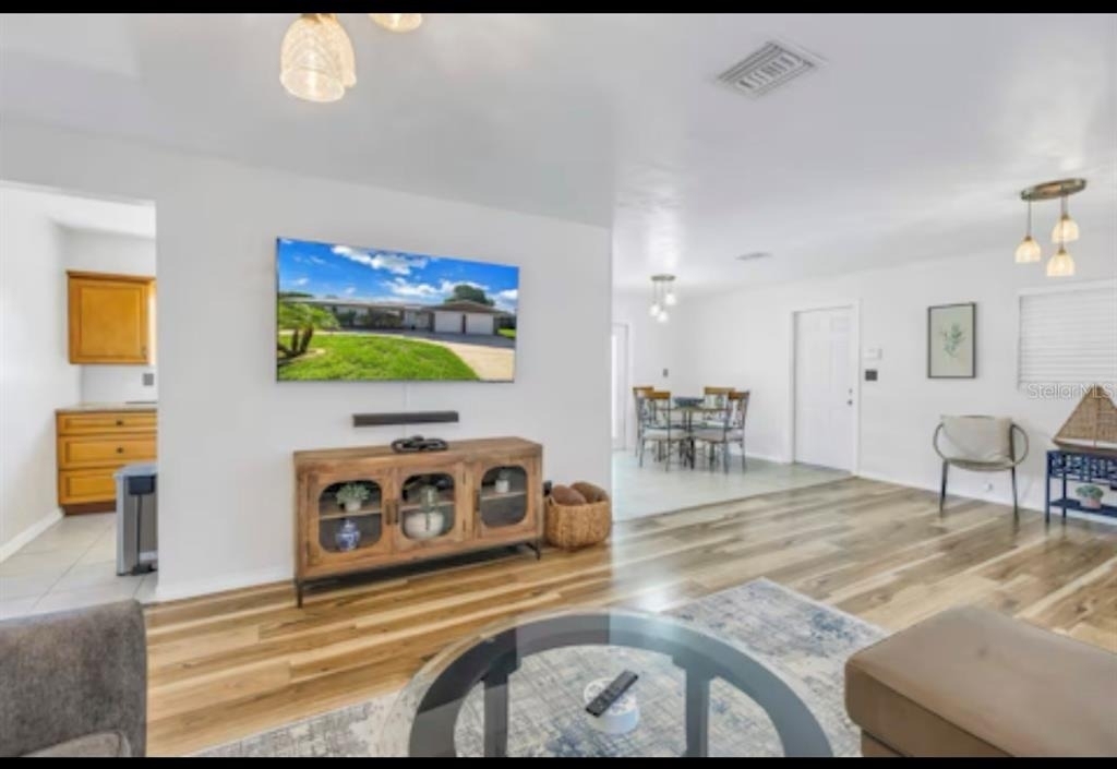 8199 115th Street - Photo 3