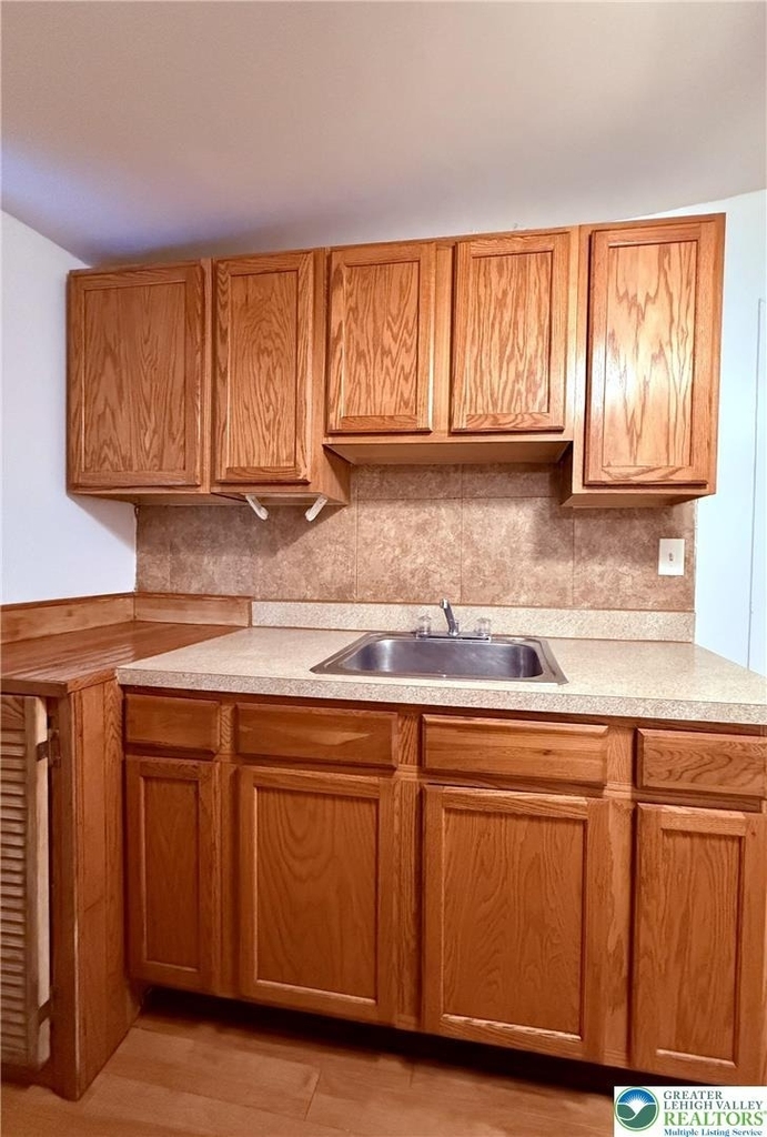 126 N 4th Street - Photo 8
