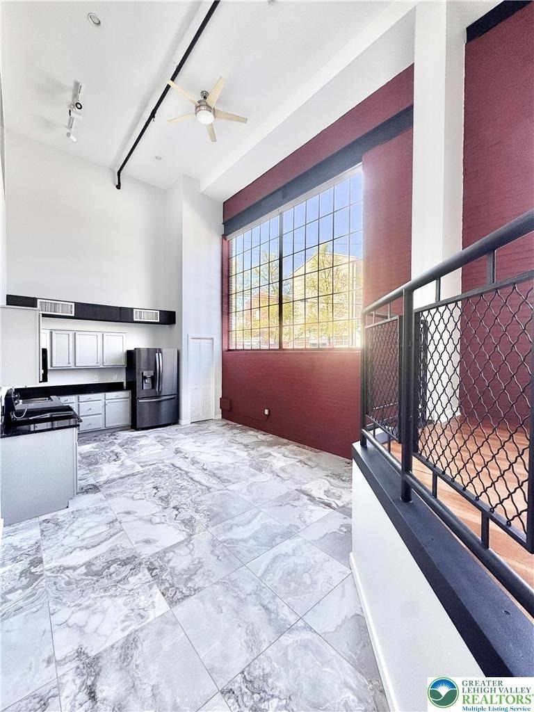 11 W 2nd Street - Photo 2