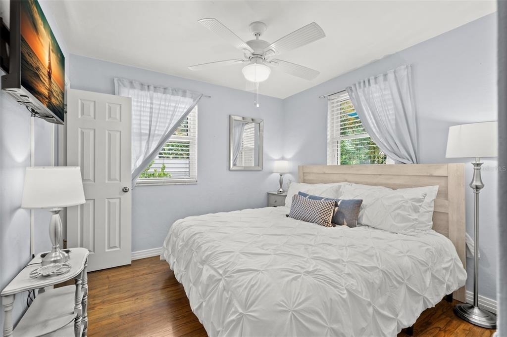 517 79th Avenue - Photo 13