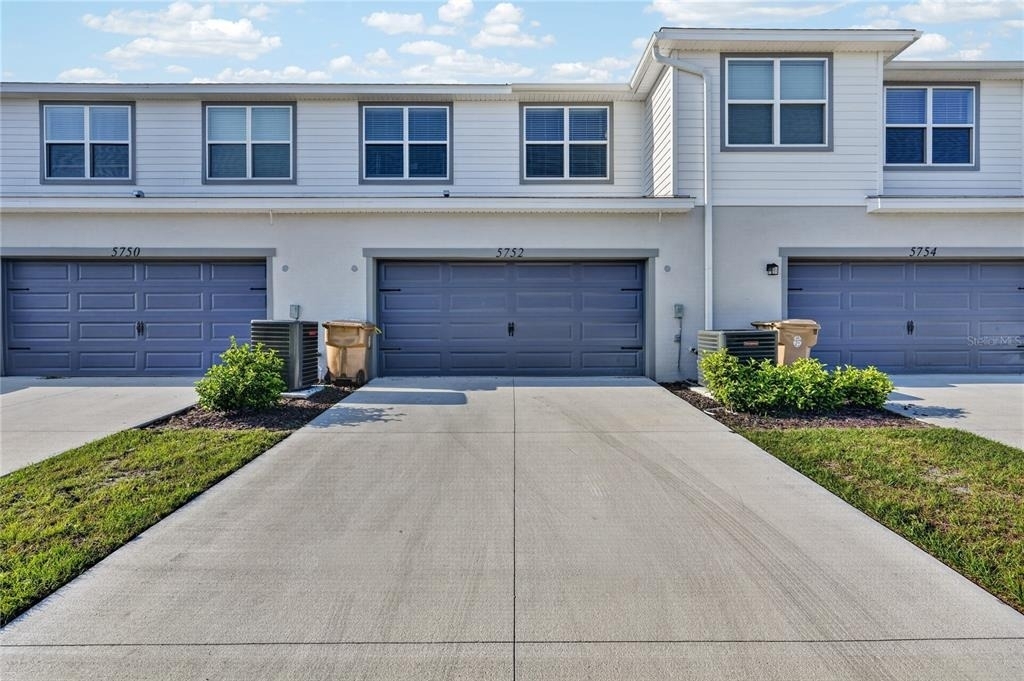 5752 Anders Way - Photo 2