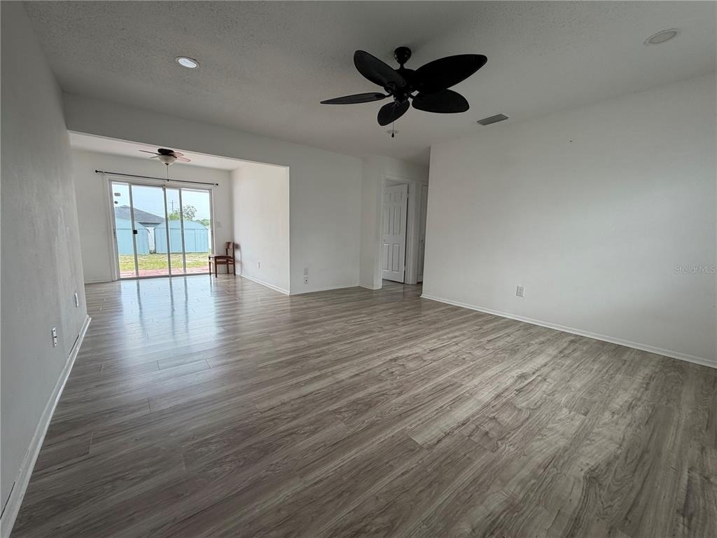 1767 Valencia Avenue - Photo 6