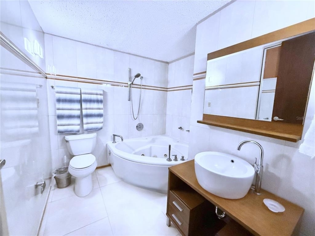 3103 Av. Isla Verde - Photo 17