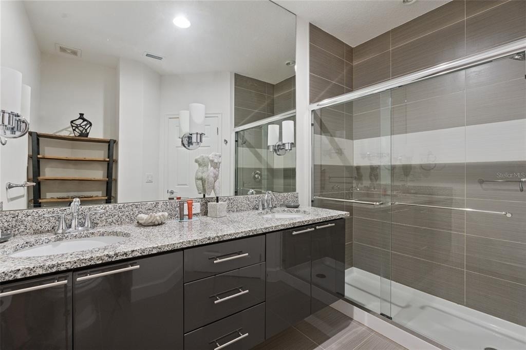 17522 Placidity Avenue - Photo 18