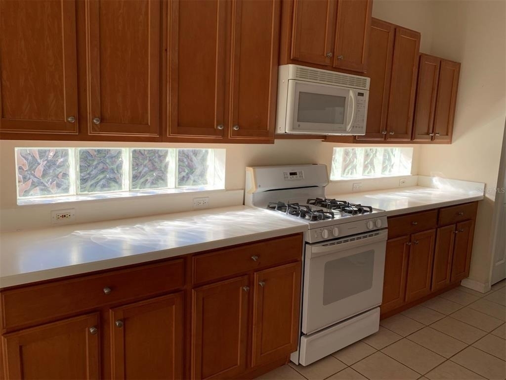 2274 Boxwood Street - Photo 3