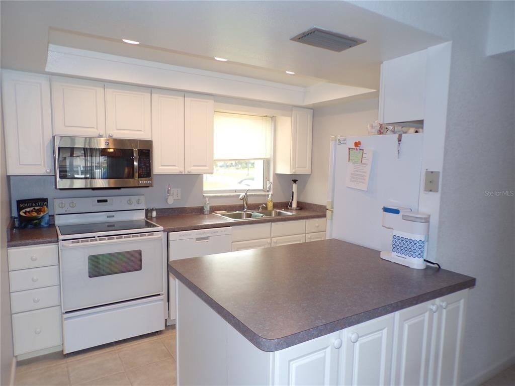 311 Garvin Street - Photo 15