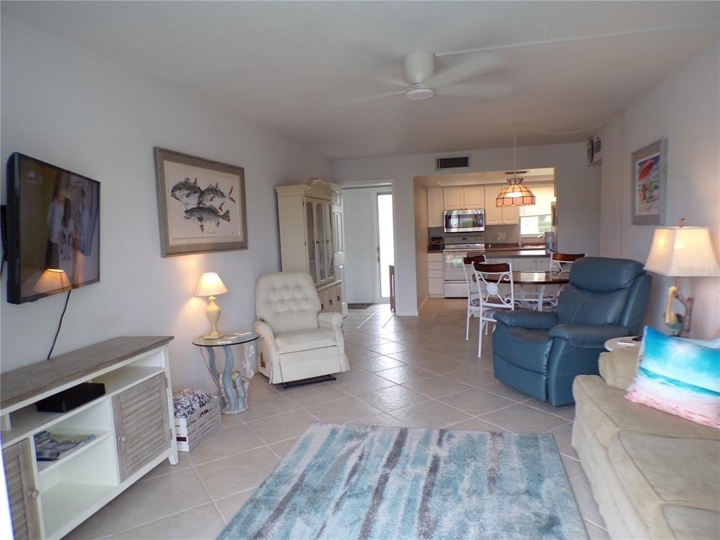 311 Garvin Street - Photo 2