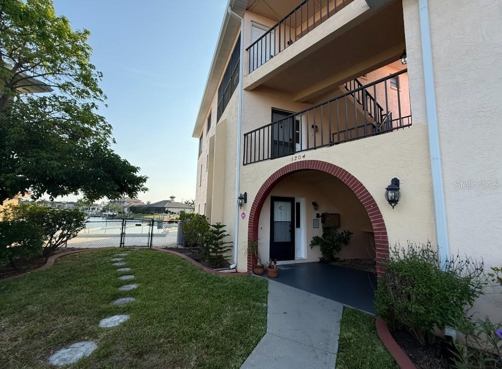 1204 Spanish Cay Lane - Photo 0