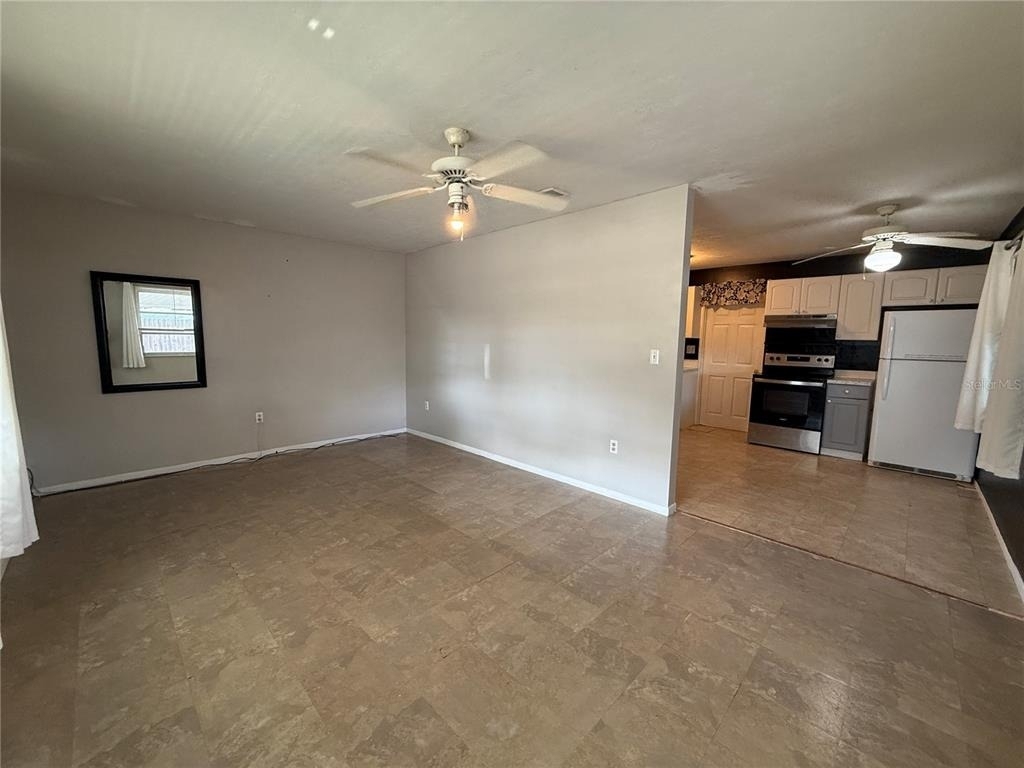 2402 9th Street E - Photo 5