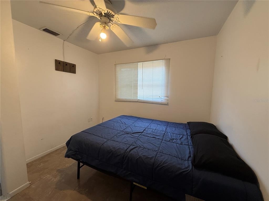 2402 9th Street E - Photo 10