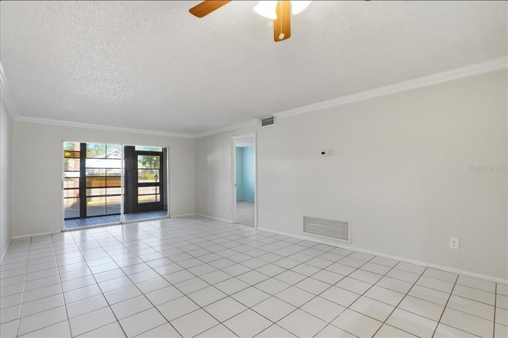 3700 S Osprey Avenue - Photo 6