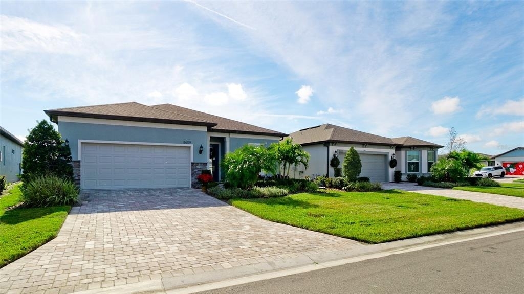 8609 Seascape Cove - Photo 2