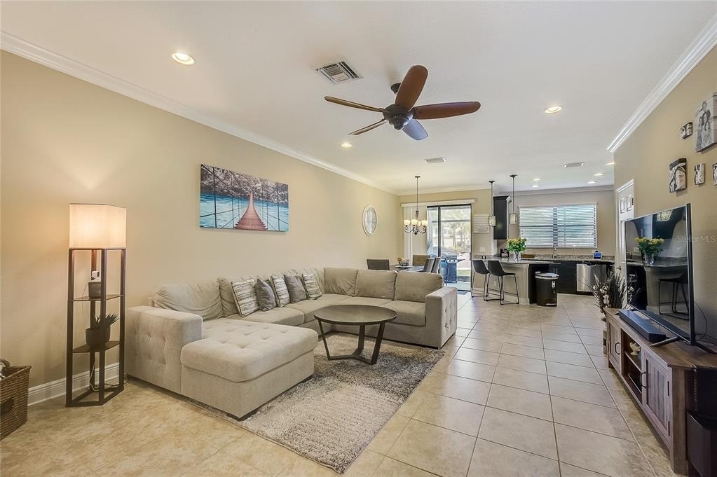 7811 52nd Terrace E - Photo 4