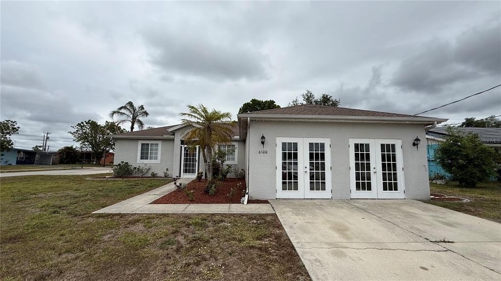 6100 Hoffman Street - Photo 0