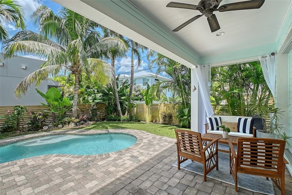 1738 Siesta Drive - Photo 19