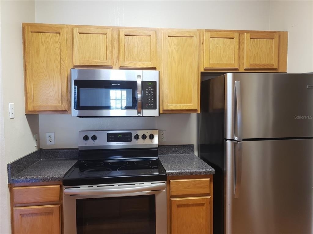 4802 51st Street W - Photo 2