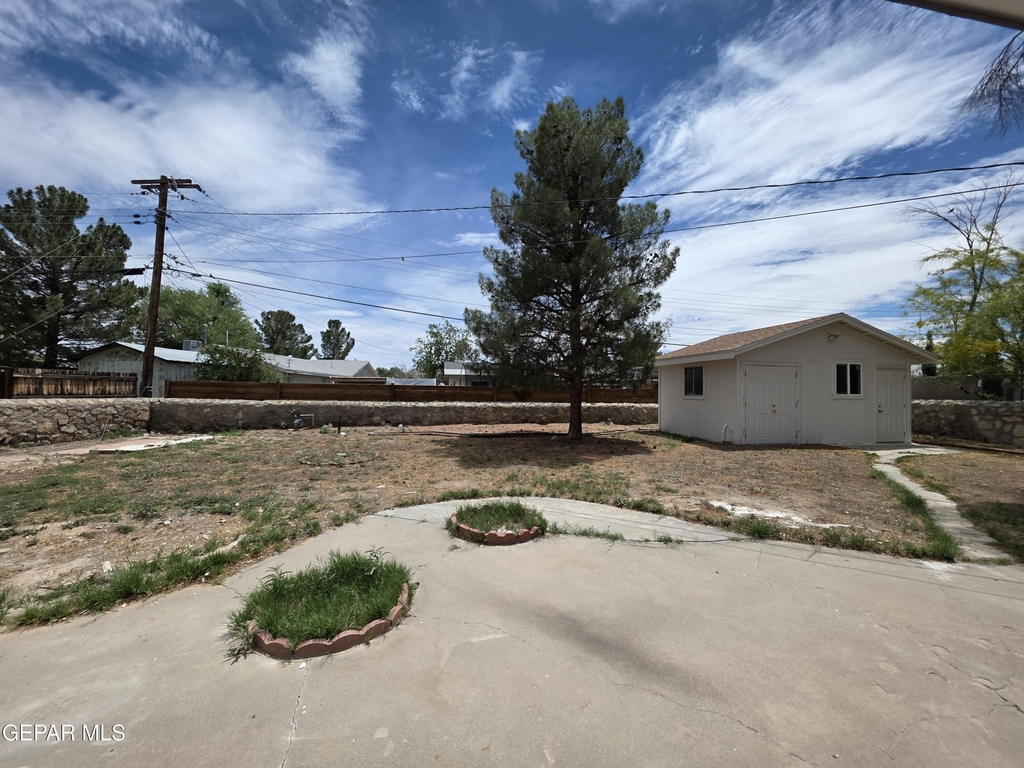 302 Quincy Avenue - Photo 34