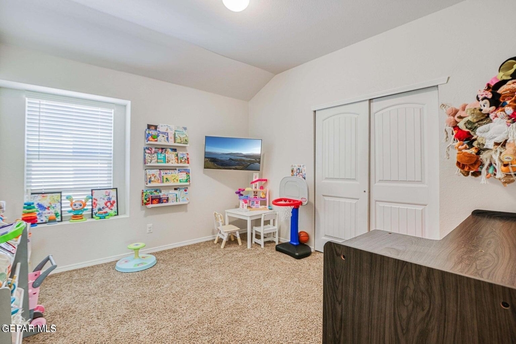 1013 Summer Lake Street - Photo 37
