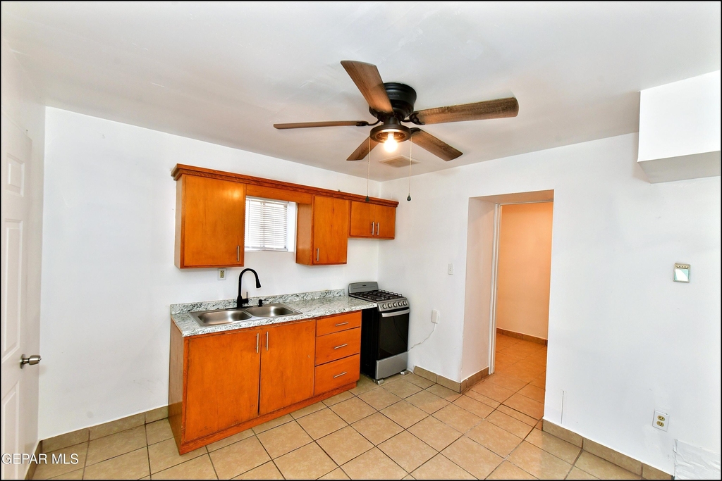 1908 Olive Avenue - Photo 9