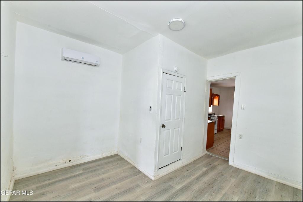 1908 Olive Avenue - Photo 8