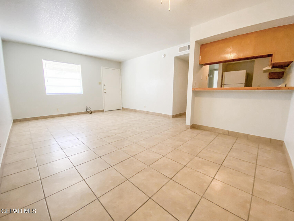 4700 Maxwell Avenue - Photo 0