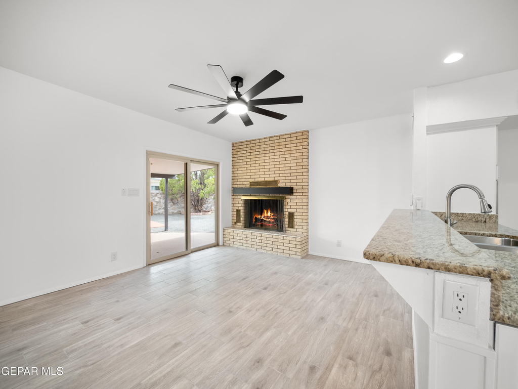 5205 Nome Avenue - Photo 12